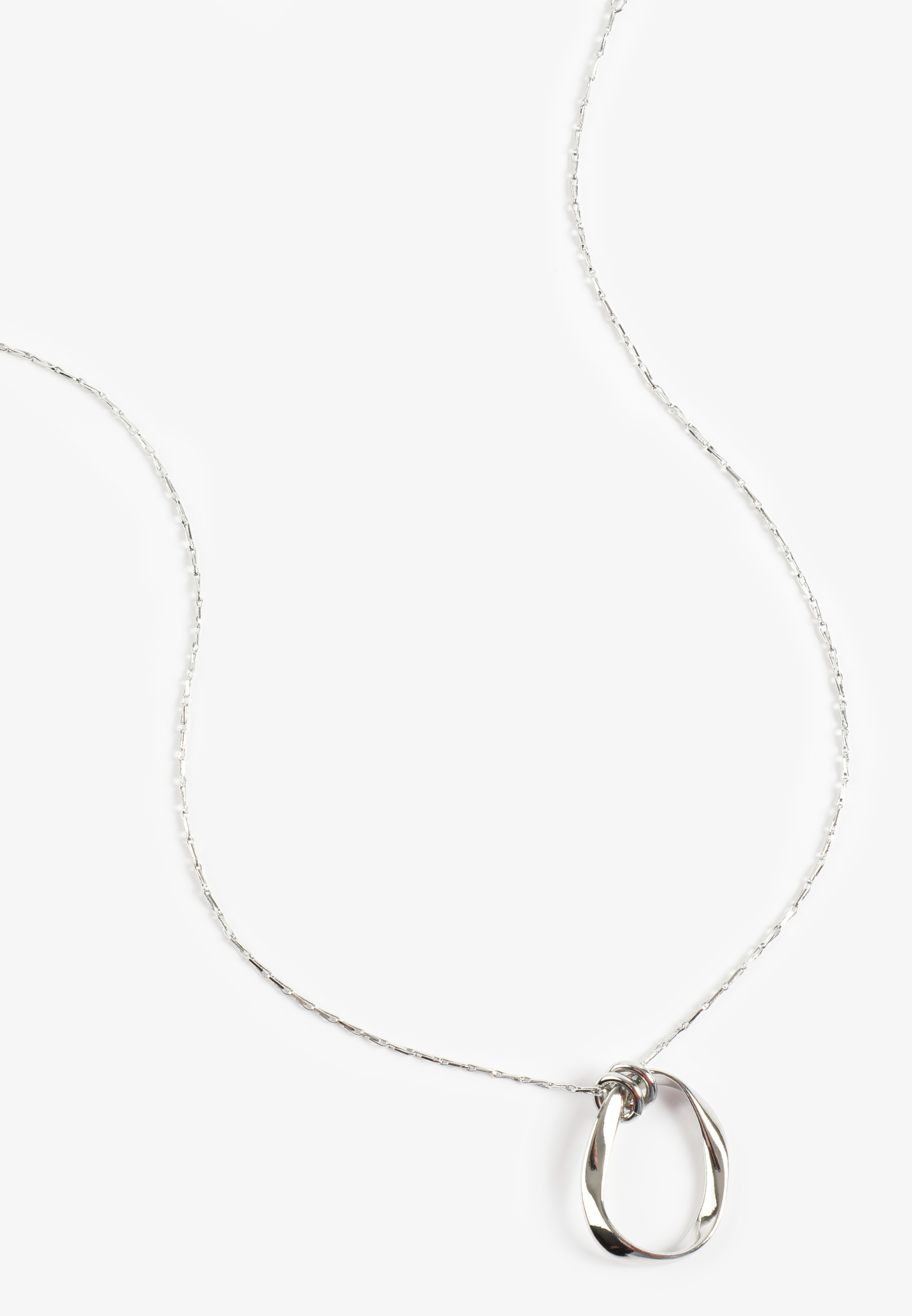 Silver Oval Pendant Necklace