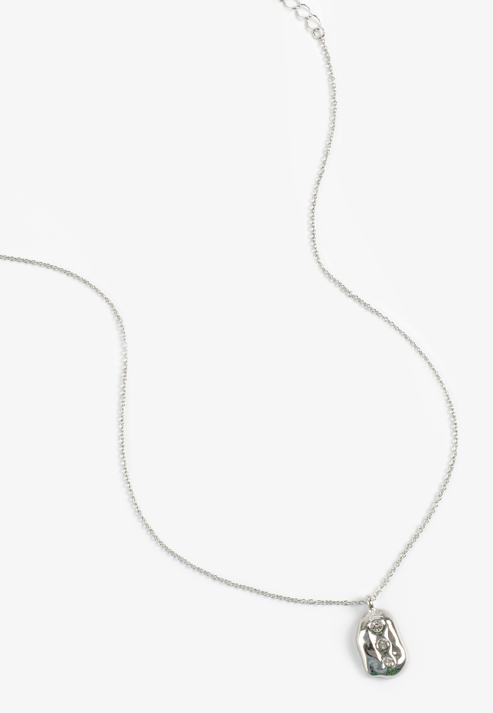 Silver Sculpted Pendant Necklace