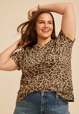 Plus Size 24/7 Dawson Animal Crew Neck Tee, C5296, small