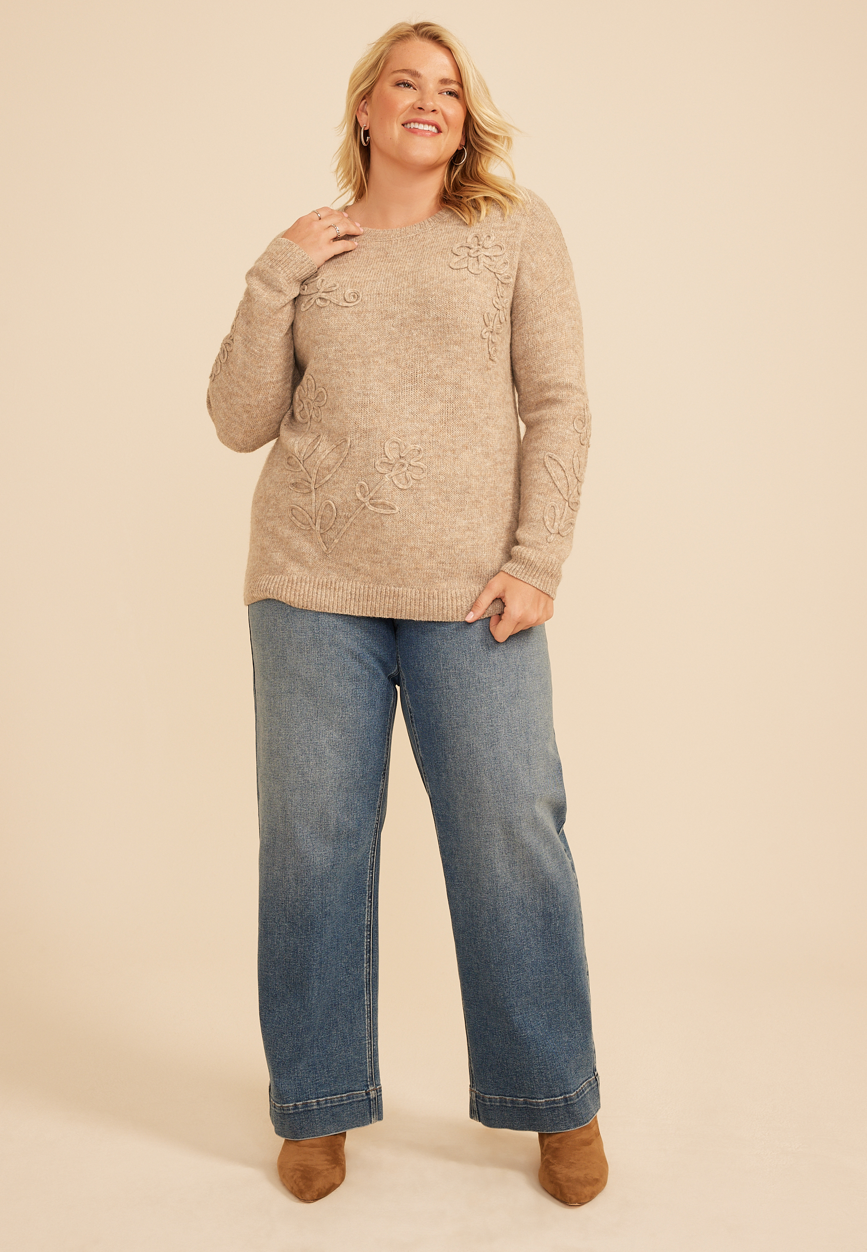 Plus Size Floral Applique Crew Neck Sweater, C3448, large