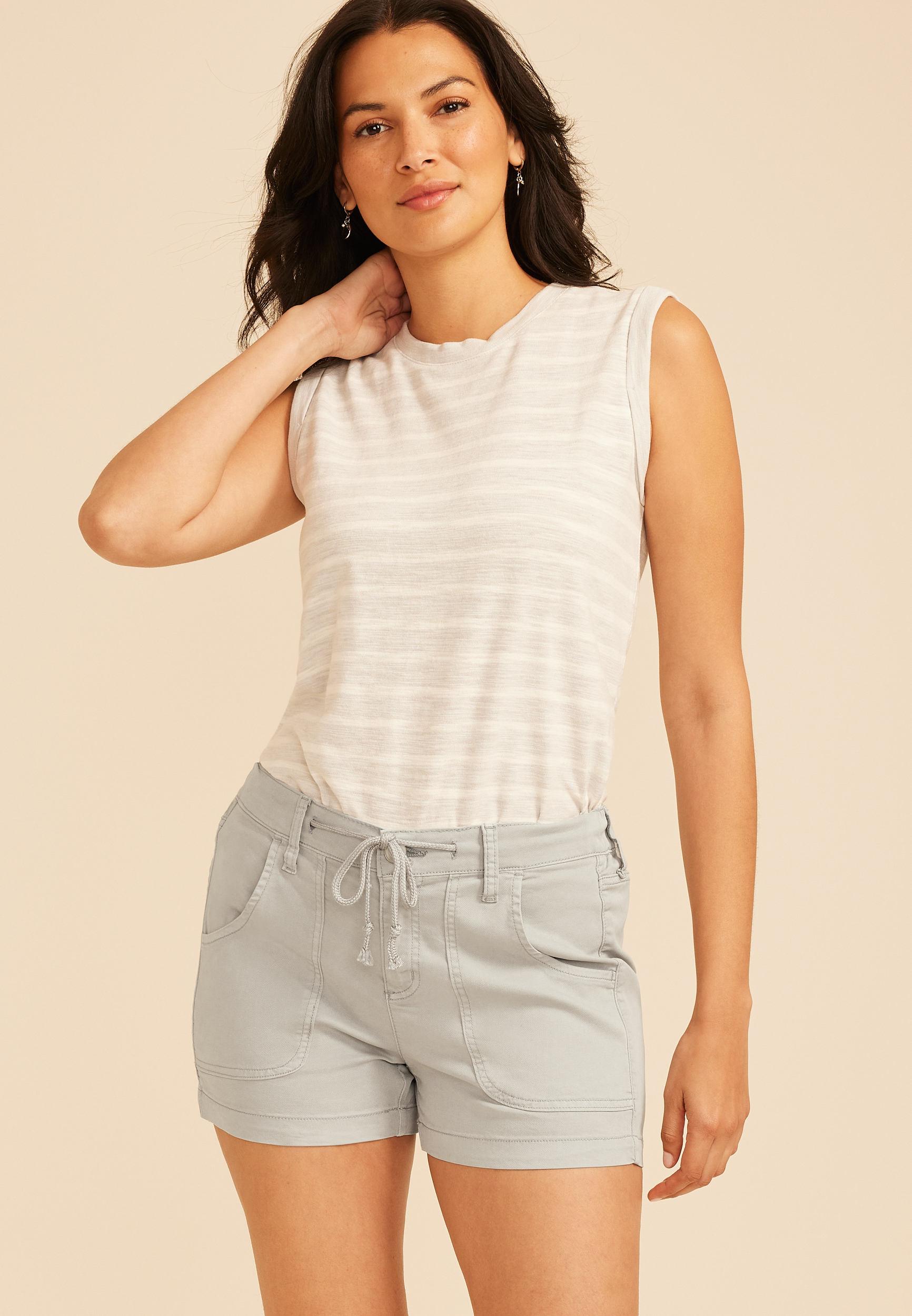 Casual High Rise Cargo 4in Shorts - thumbnail 9