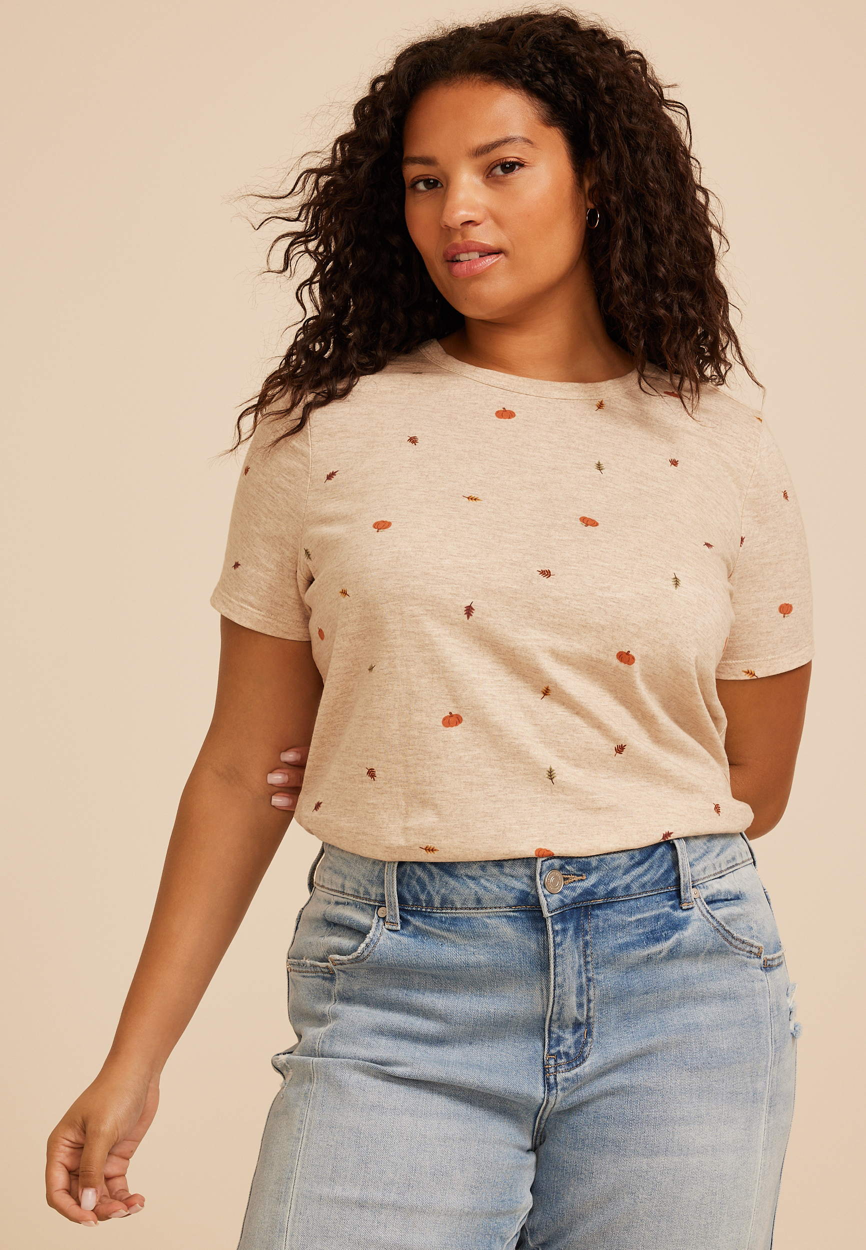 Plus Size 24/7 Dawson Pumpkin And Leaf Crew Neck Tee