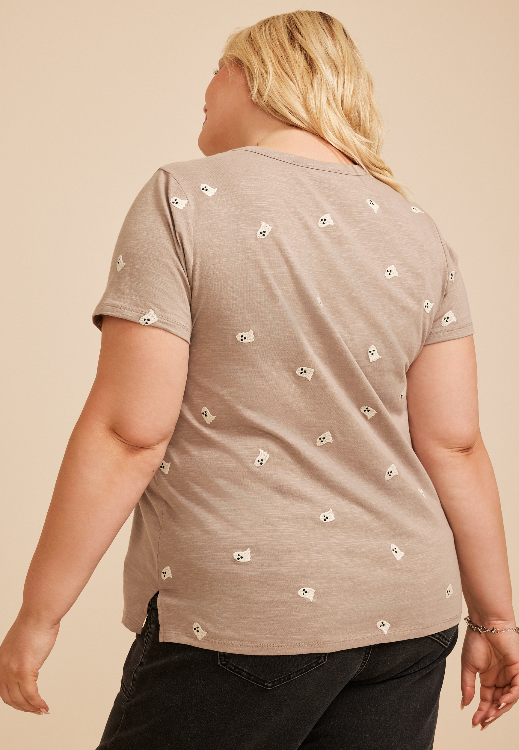 Plus Size 24/7 Dawson Ghost Embroidered Crew Neck Tee, C5222, large