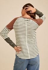 Colorblock Striped Raglan Tee, C5487, small