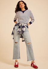 Game Day Striped Sweatshirt, C6147, small