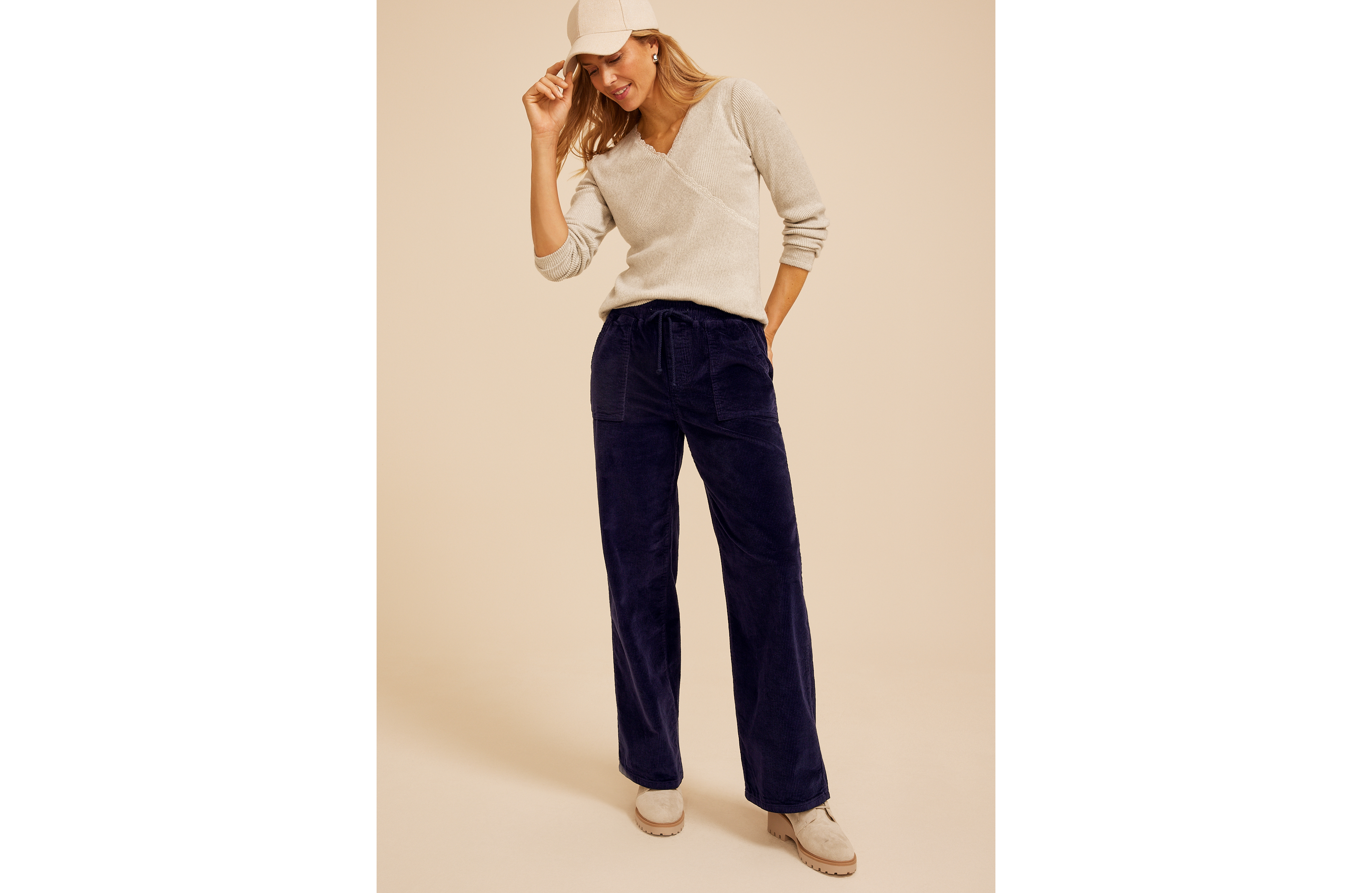 Stretch Corduroy Pull On Wide Leg Pant