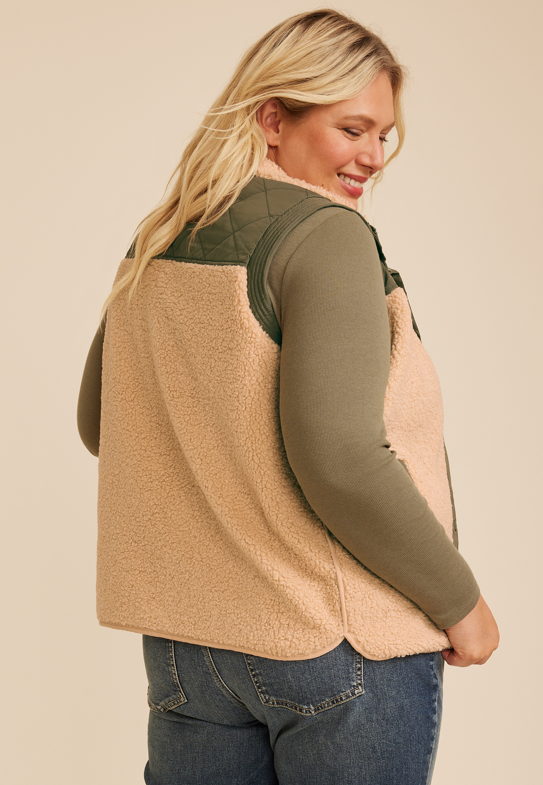 Plus Size Snap Front Sherpa Vest, C1829, large