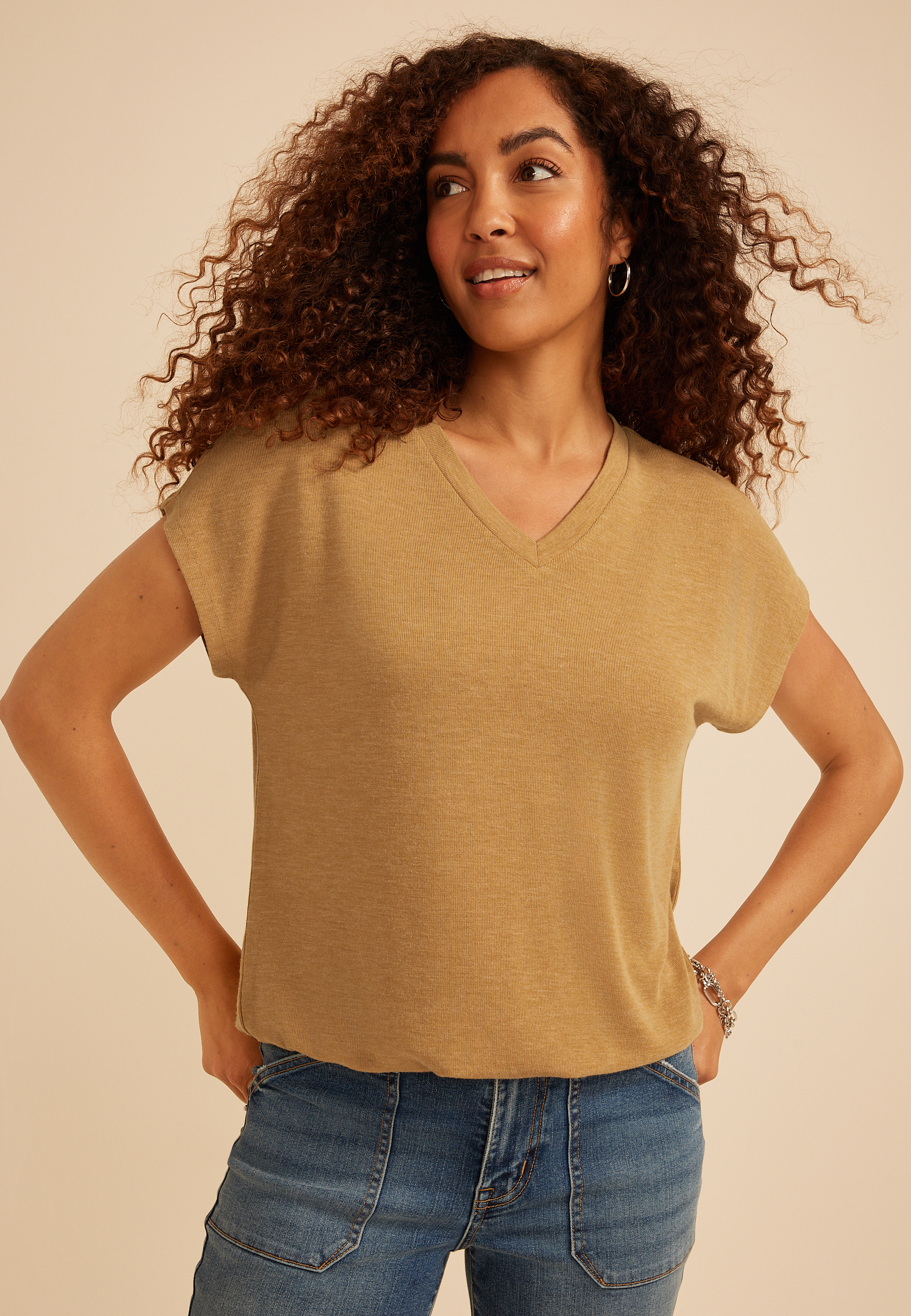 24/7 Bubble Hem V Neck Tee, C4237, large