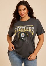 Plus Size NFL® Oversized Fit Graphic Tee, C9610, small