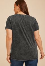 Plus Size Trailing Floral Classic Fit Graphic Tee, C106, small