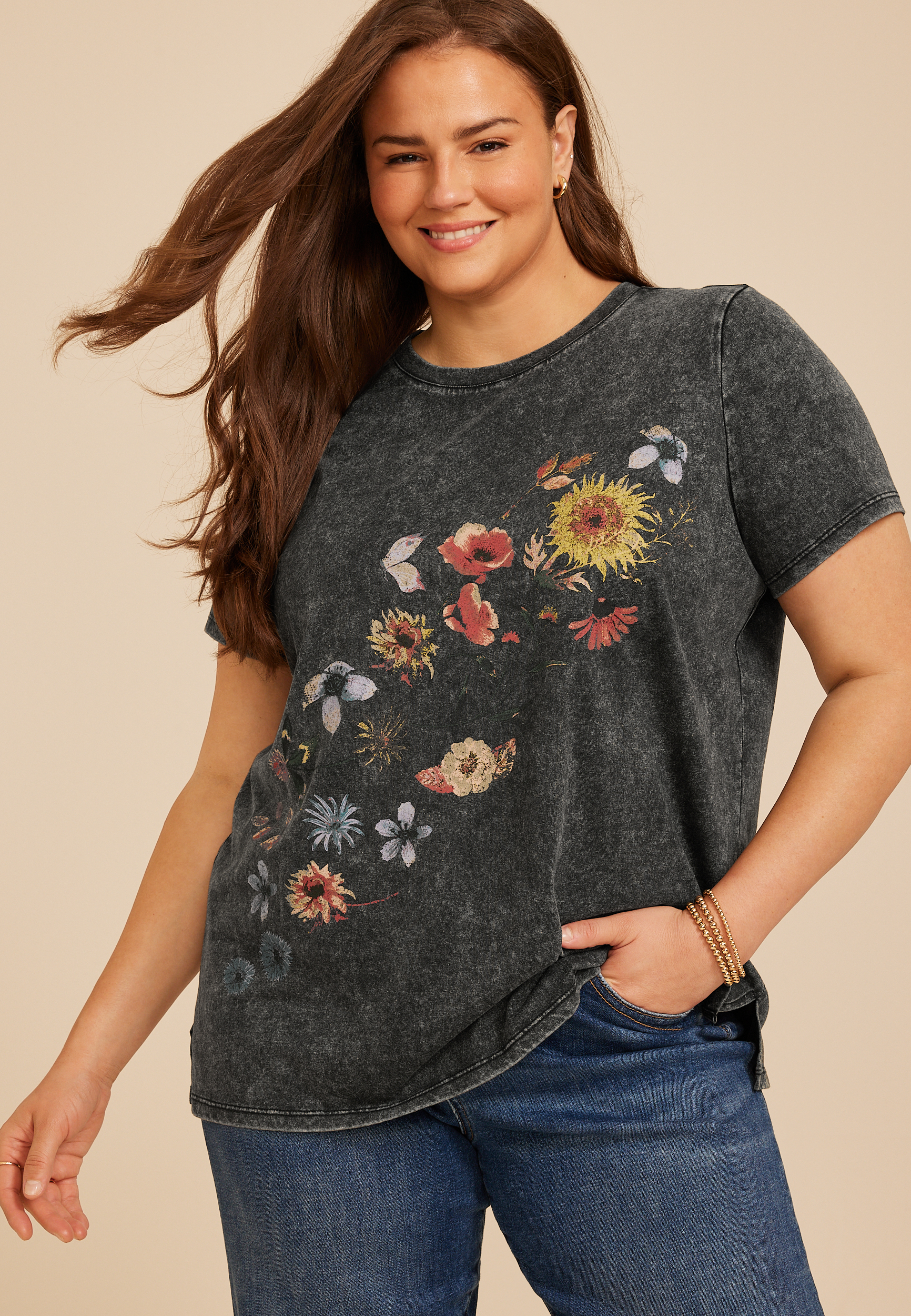 Plus Size Trailing Floral Classic Fit Graphic Tee, C106, large