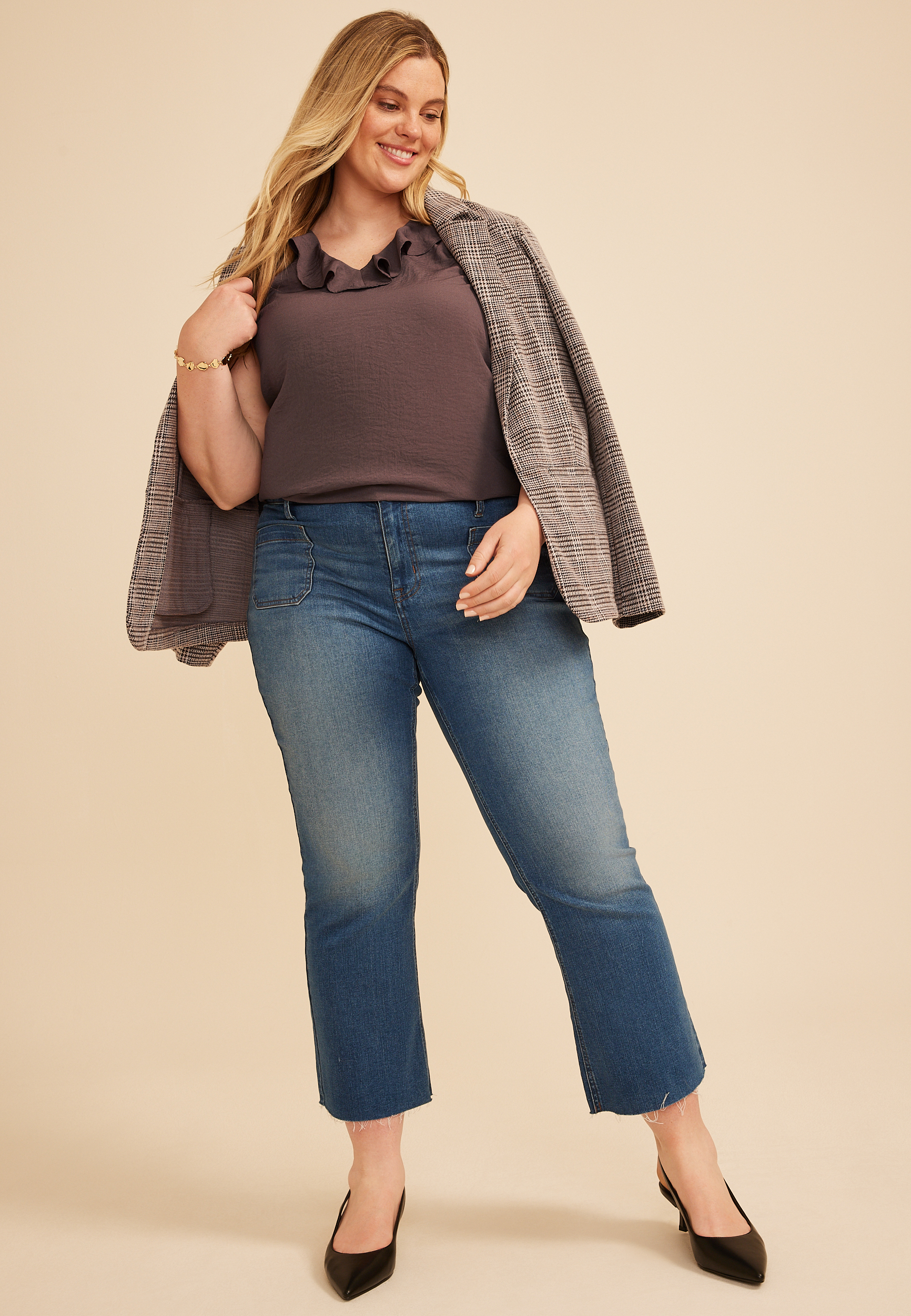 Plus Size Ruffle Trim V Neck Tank Top