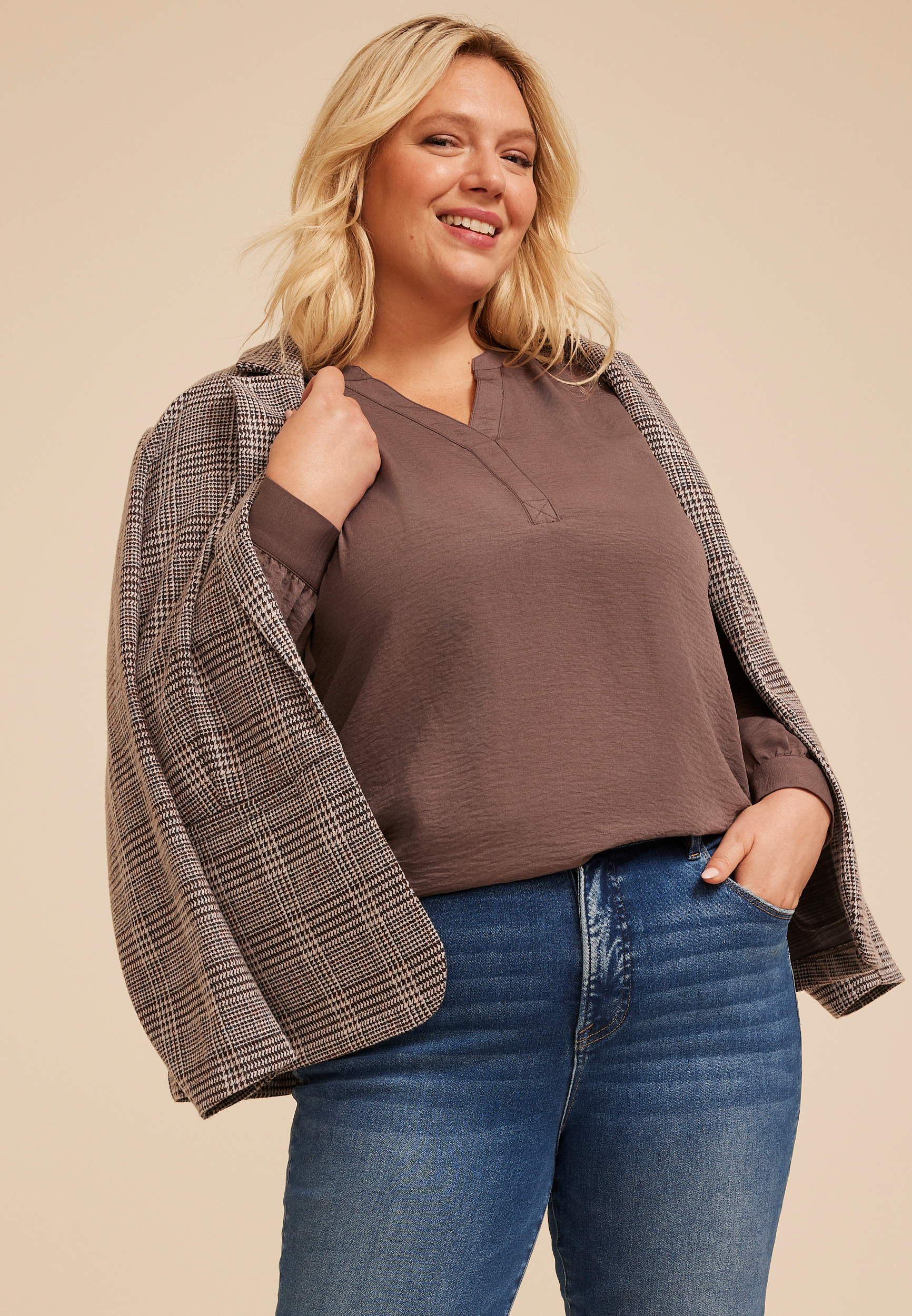 Plus Size Split Neck Cinched Back Blouse