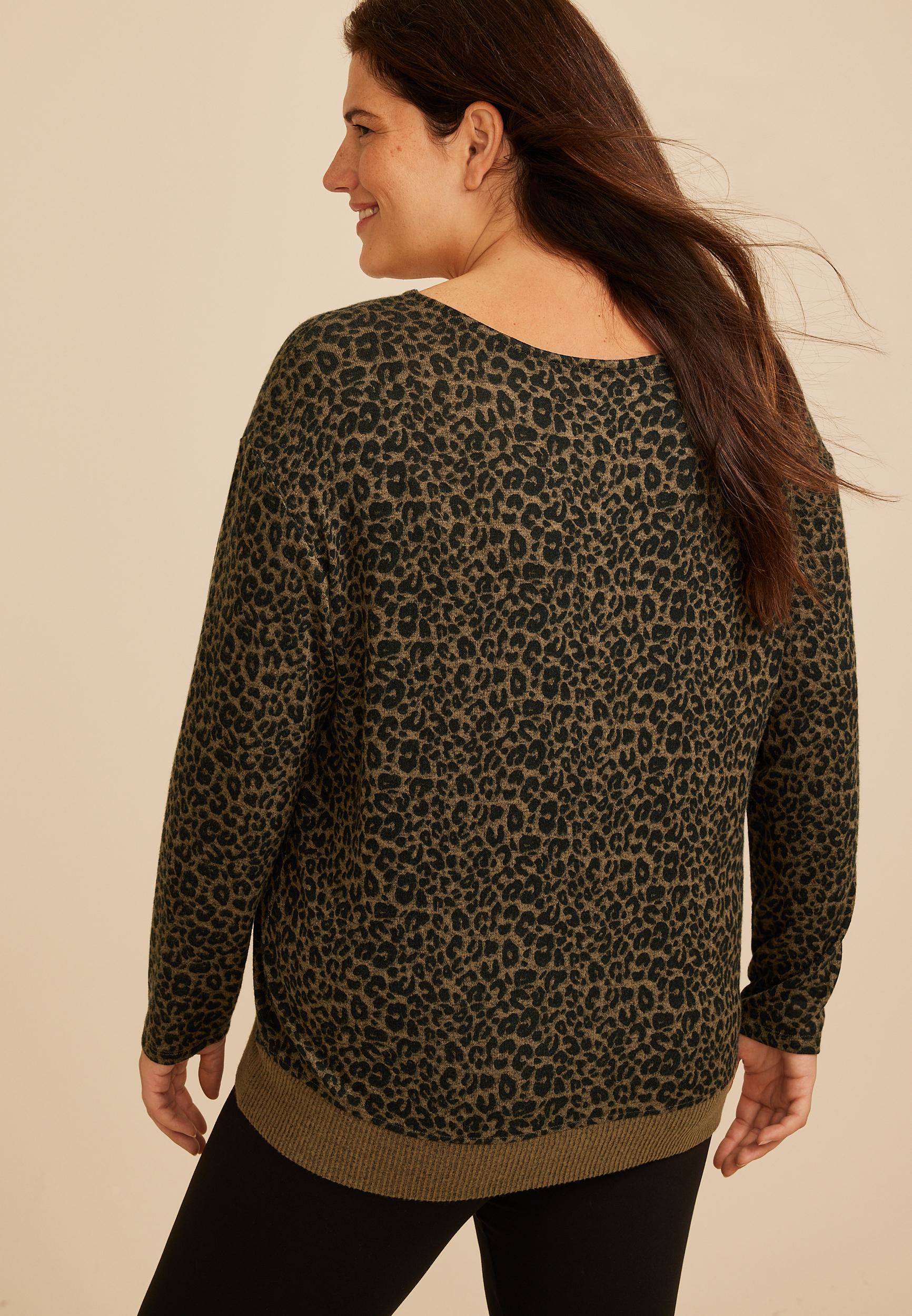 Plus Size 24/7 Dakota Animal Print Banded Hem Top, C5296, large