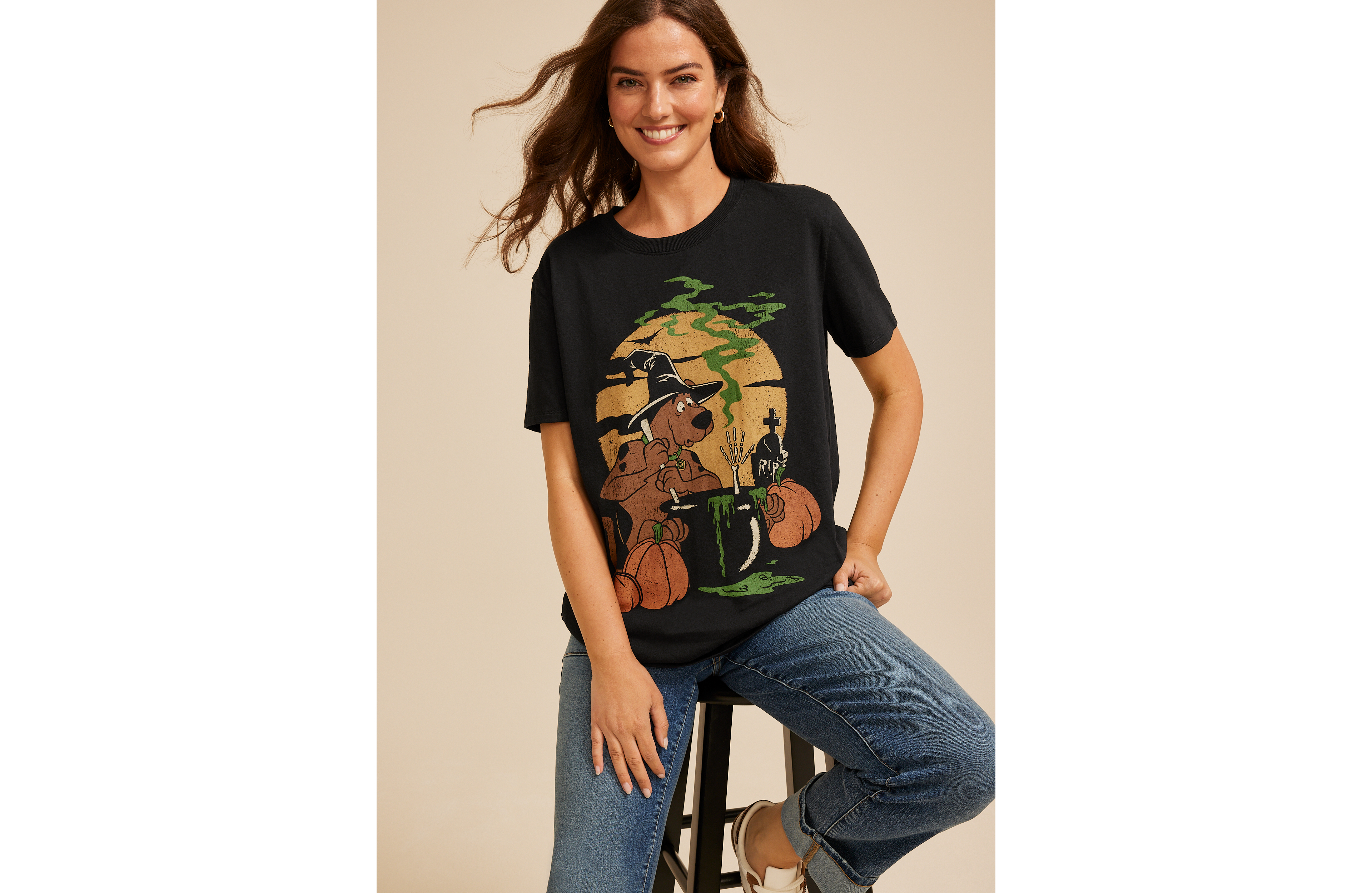 Scooby Doo Halloween Oversized Fit Graphic Tee