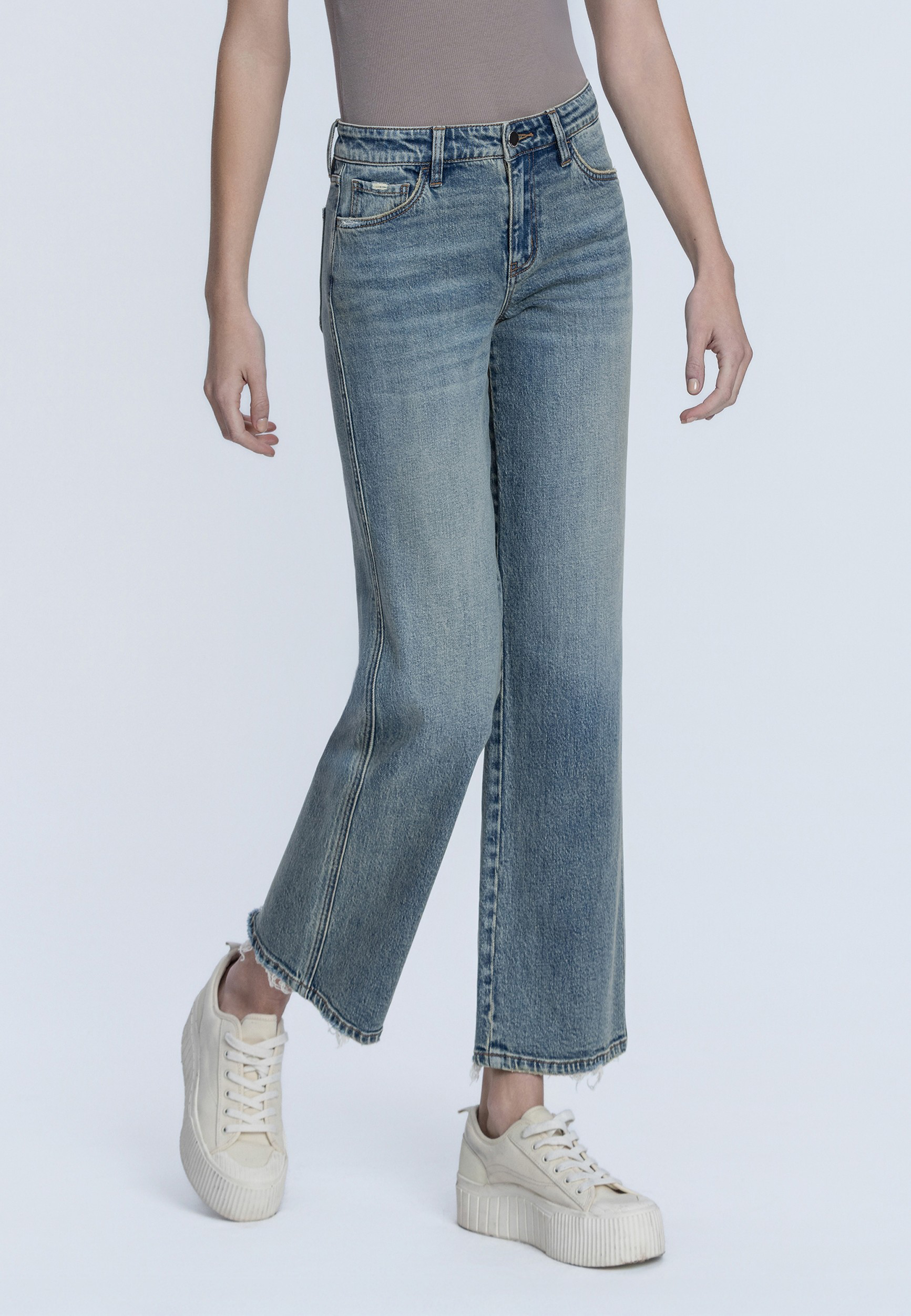 Flying Monkey&trade; Mid Rise Tinted Slim Wide Leg Jean