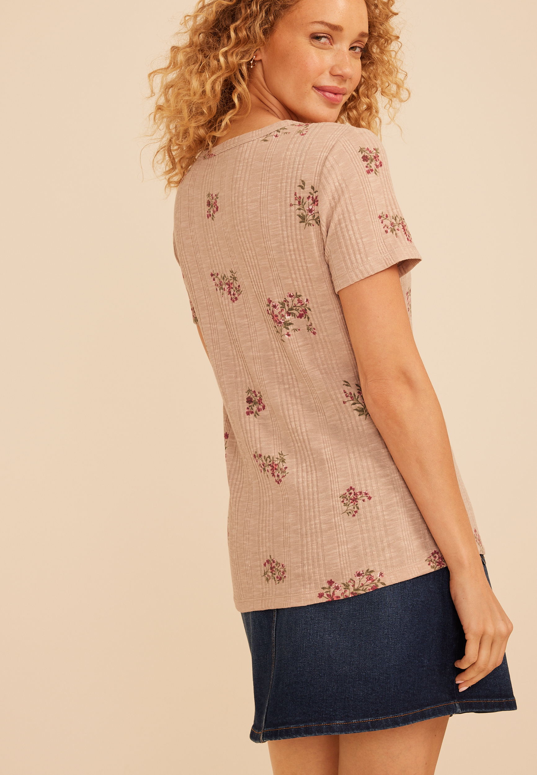 24/7 Taylor Floral Tee, C8448, large