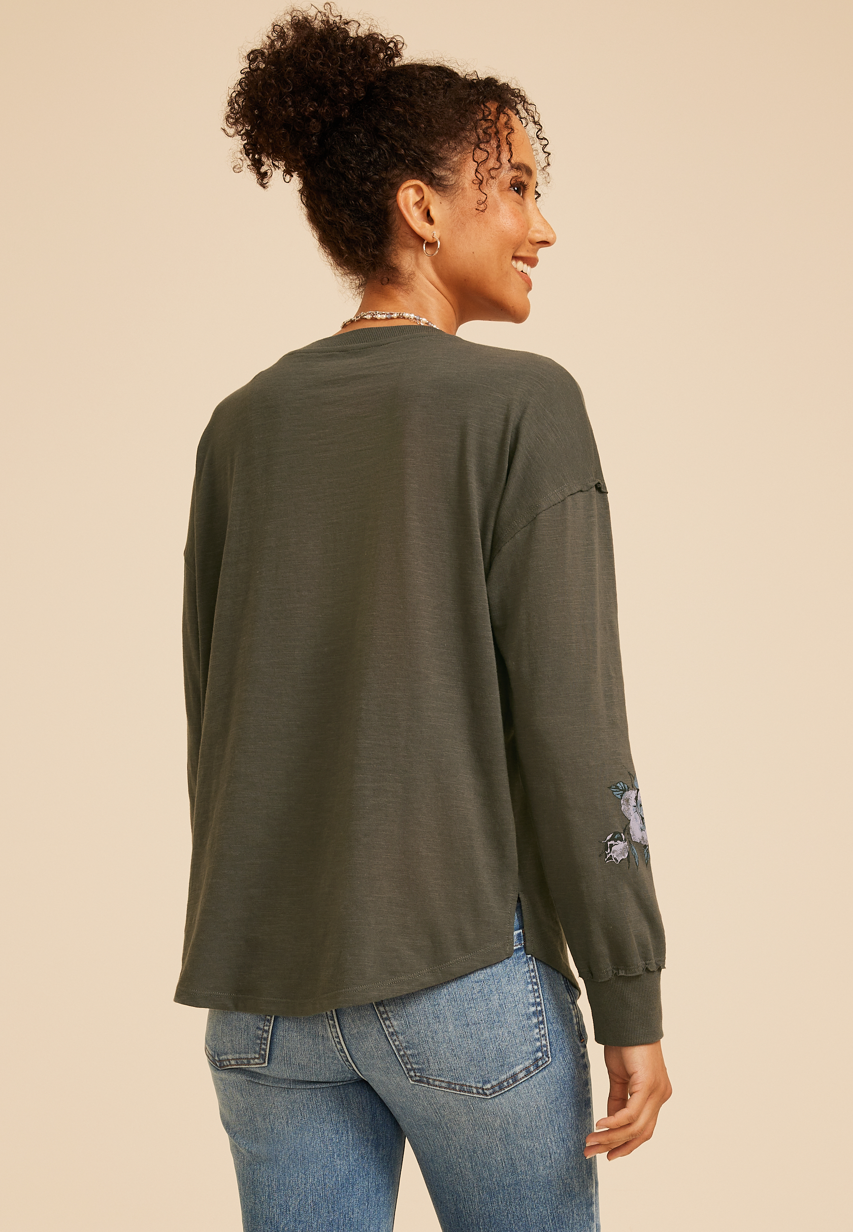 Floral Heart Graphic Long Sleeve Tee, C4033, large