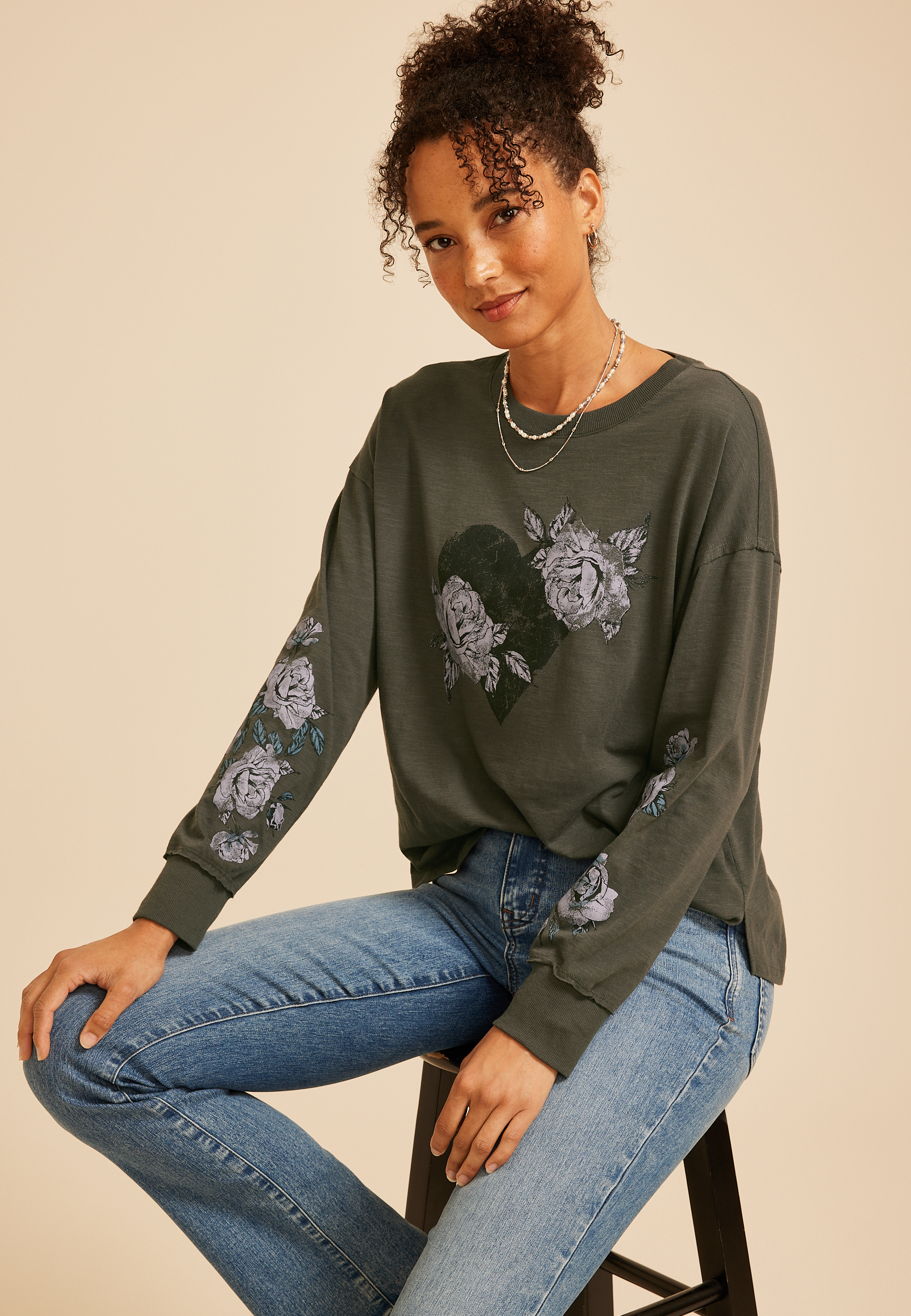 Floral Heart Graphic Long Sleeve Tee, C4033, large