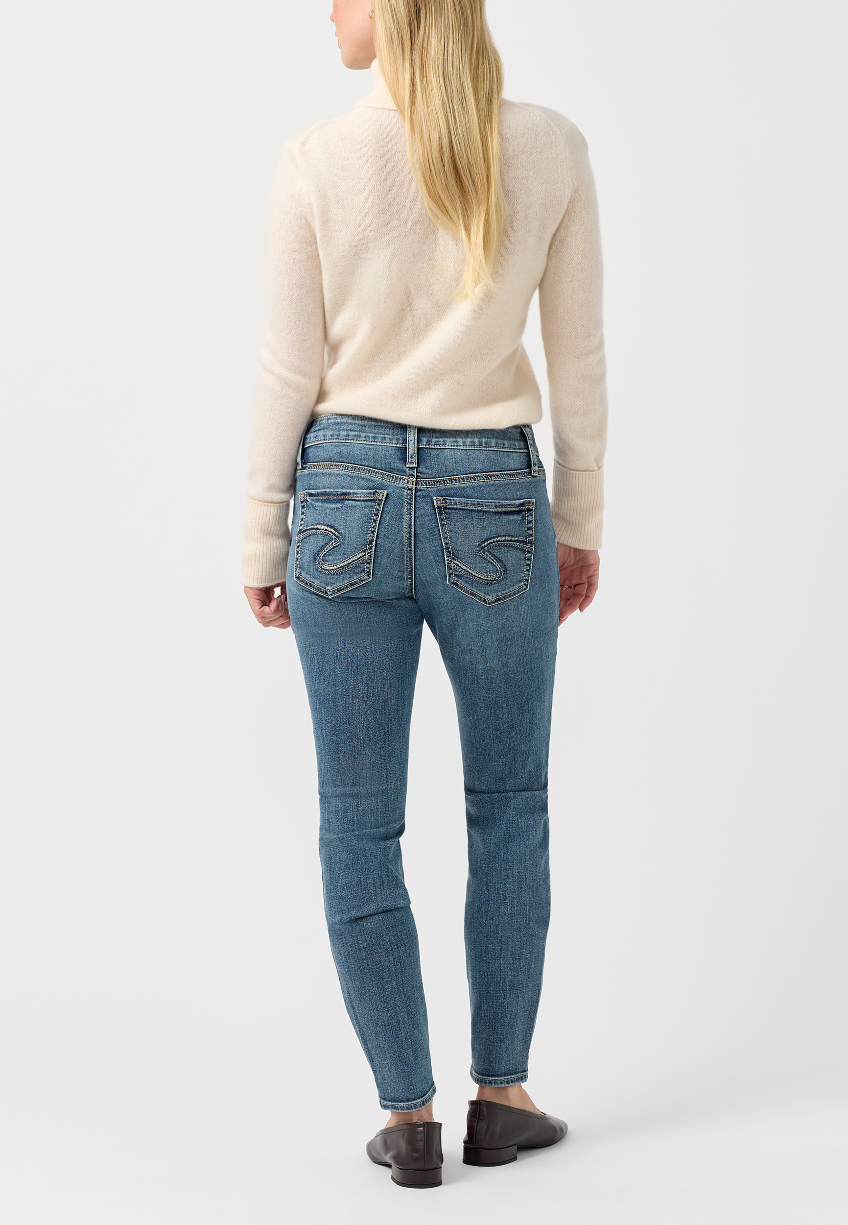 Petite Silver Jeans Co.® Elyse Mid Rise Classic Straight Jean, C3337, large