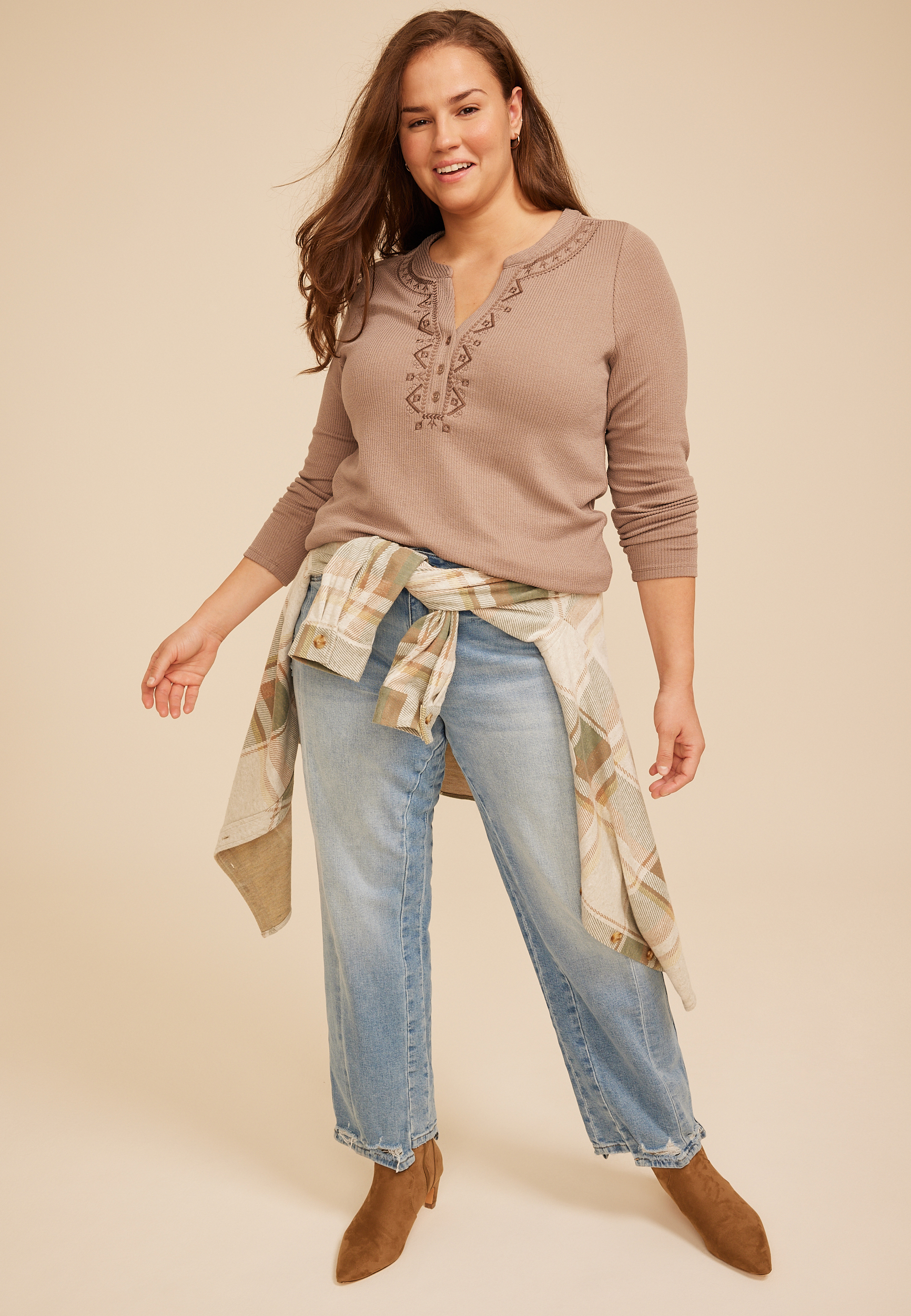 Plus Size Embroidered Ribbed Henley Top, C211, large