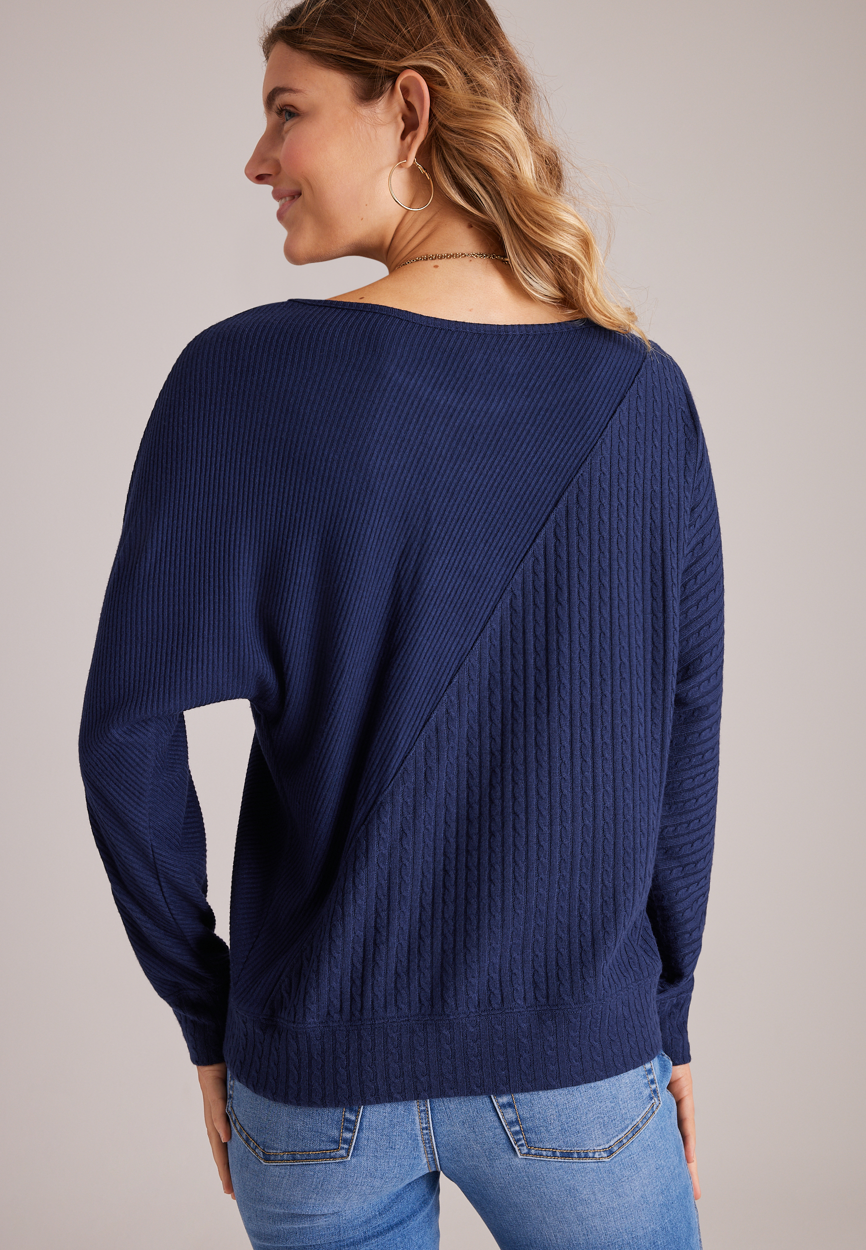 24/7 Cable Mix Dakota Long Sleeve Top, C9679, large