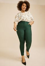 Plus Size High Rise Bengaline Sateen Skinny Pants, C7147, small