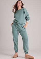 High Rise Whipstitch Jogger Pants, C7076, small