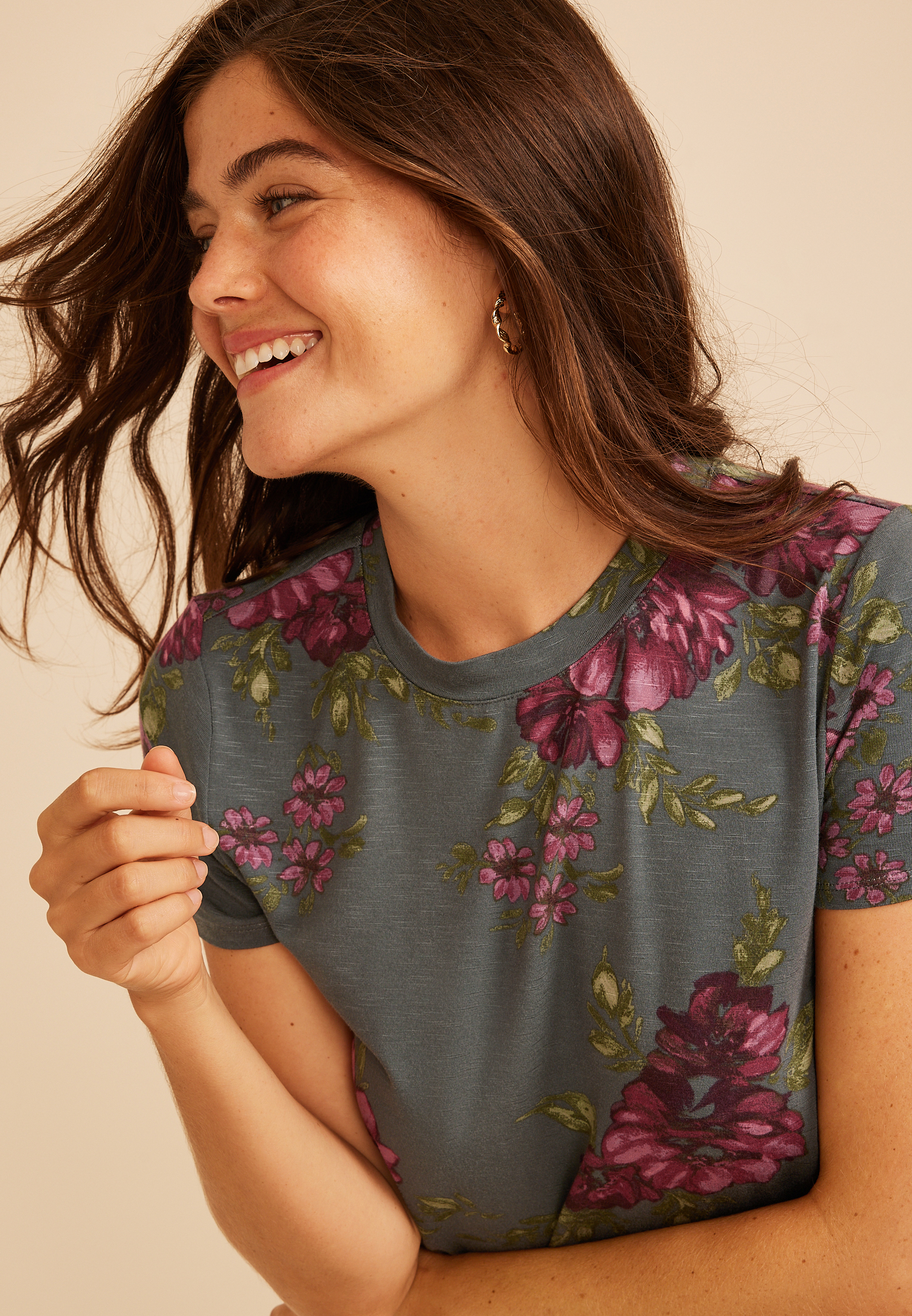 24/7 Kennedy Floral Crew Neck Tee, C9503, large