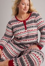 Plus Size Reindeer Fair Isle Waffle Knit Pajama Set, C1756, small
