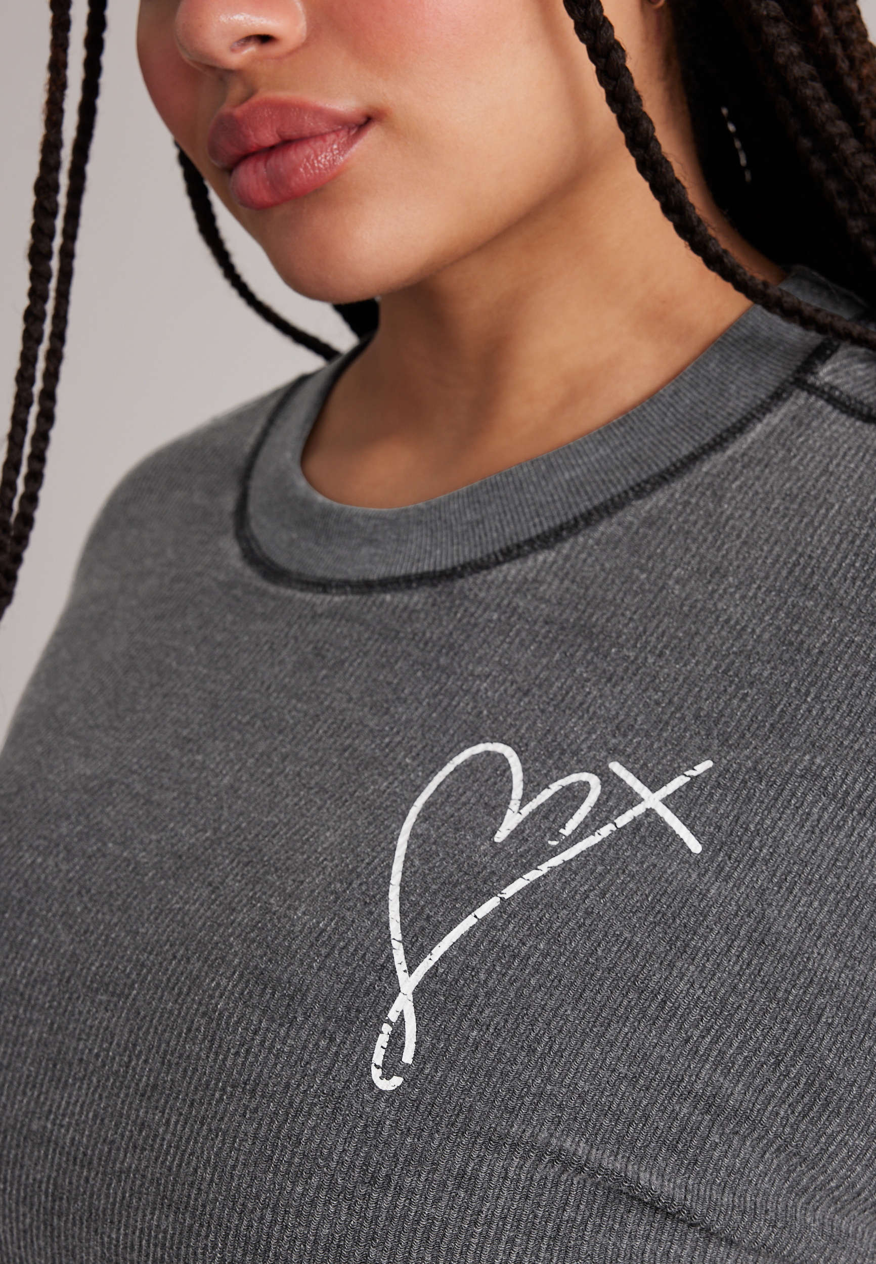 Plus Size Blessed Heart And Back Graphic Sweatshirt, C2688, large