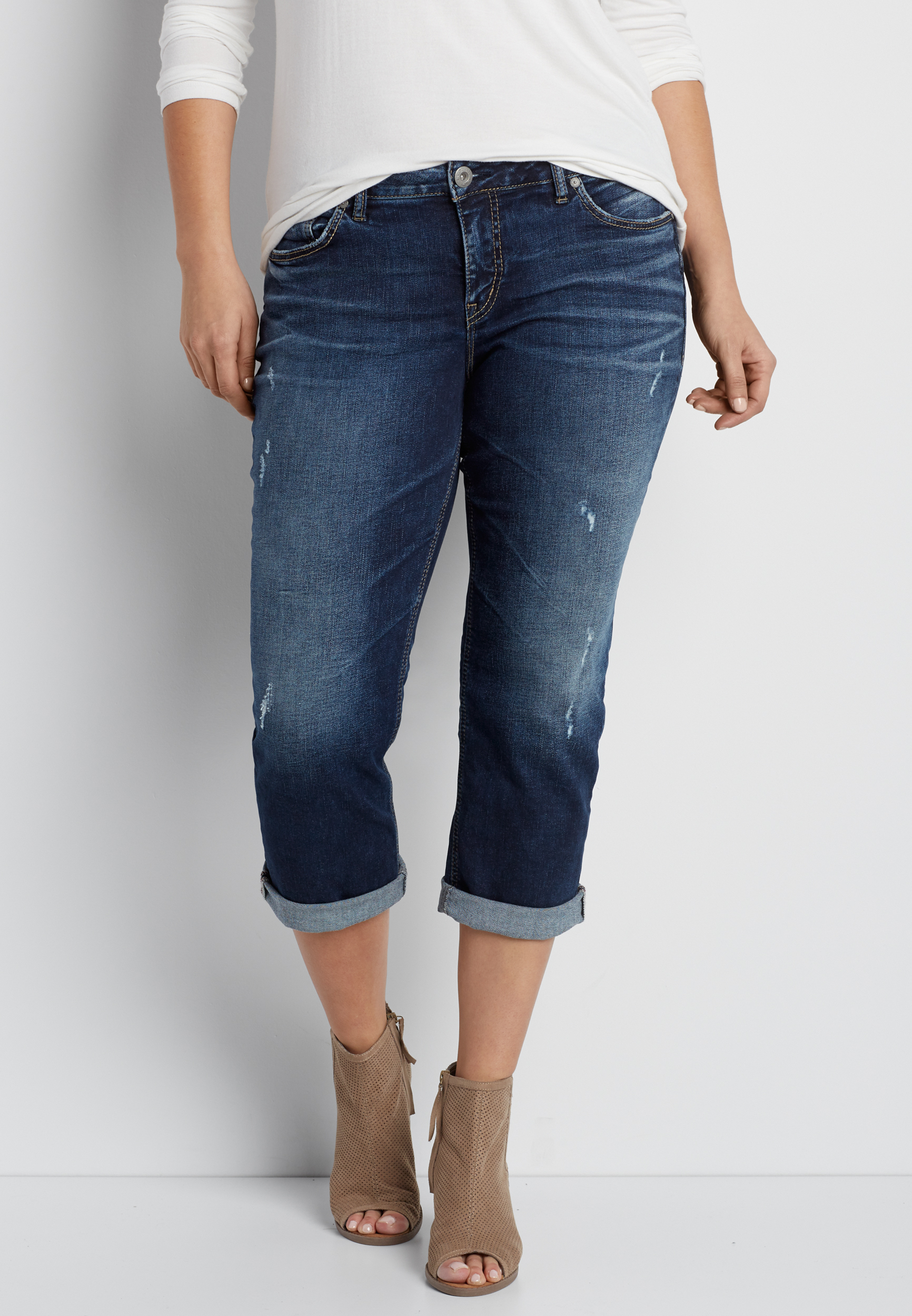 Silver Jeans Co.® plus size Suki capri in dark wash with light