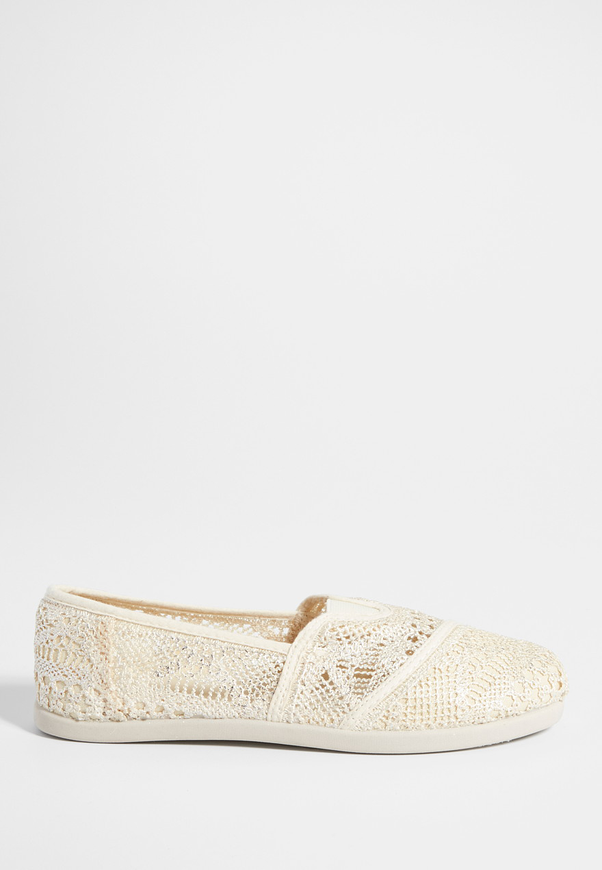 lucy slip on with metallic shimmer in natural | maurices