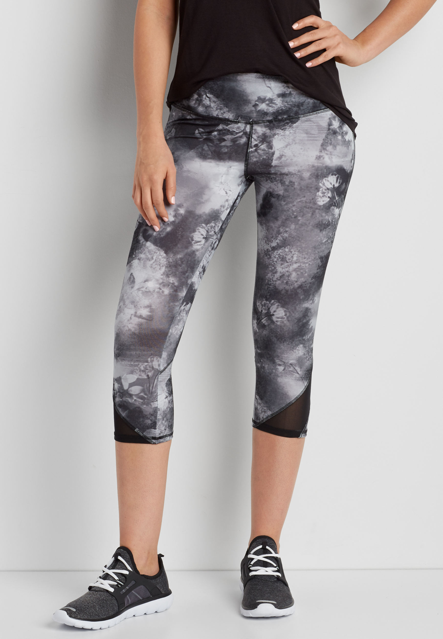 capri legging in floral print with mesh inlay maurices