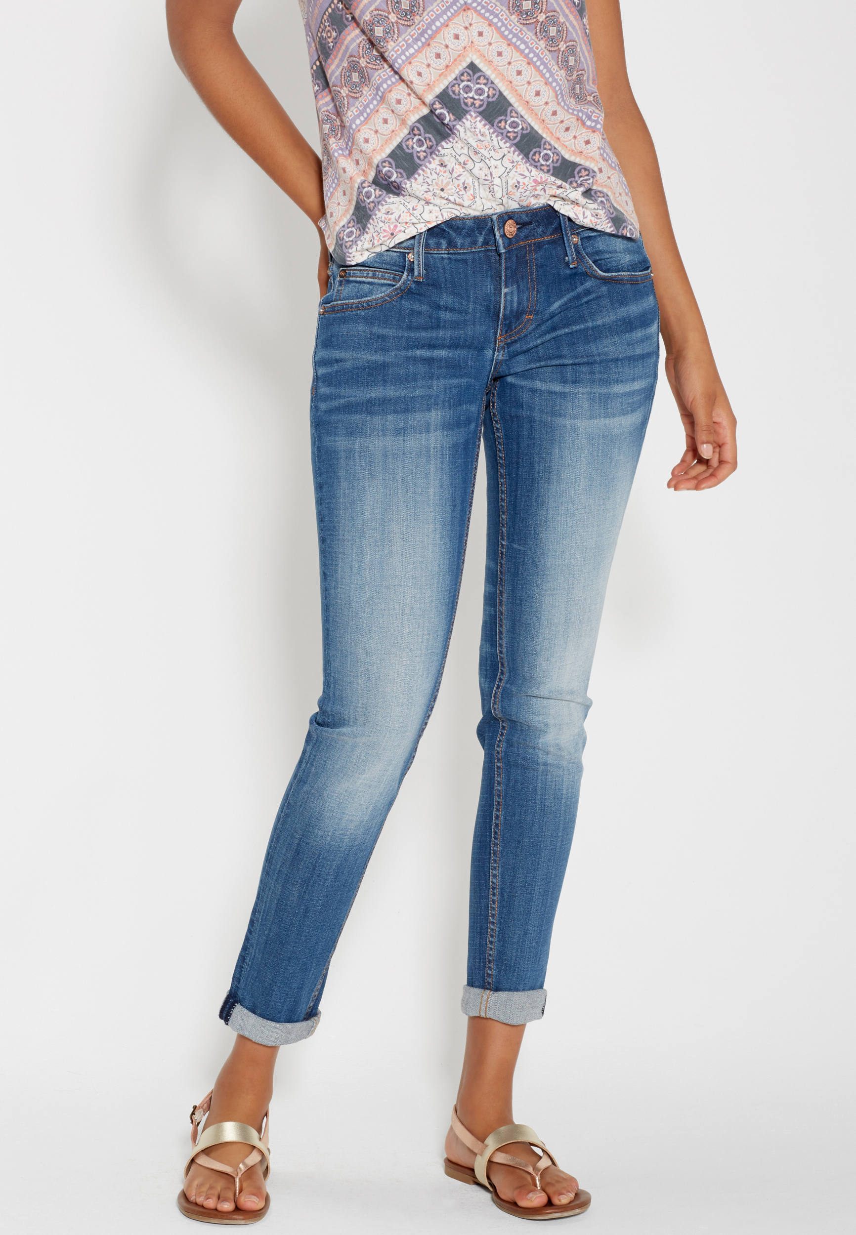 medium wash skinny jeans