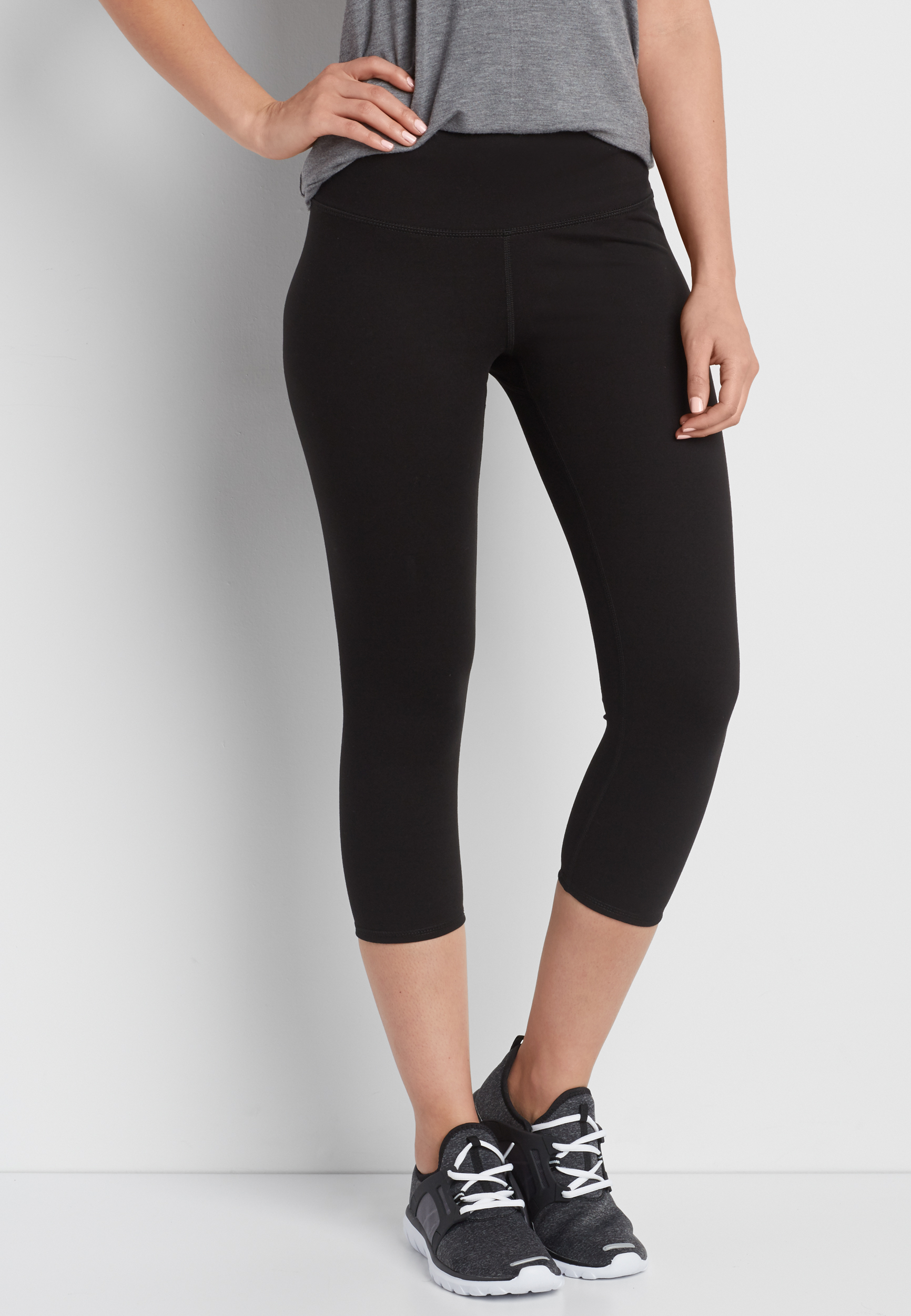 Mistral High-Rise Capri Leggings – Lions of Paris