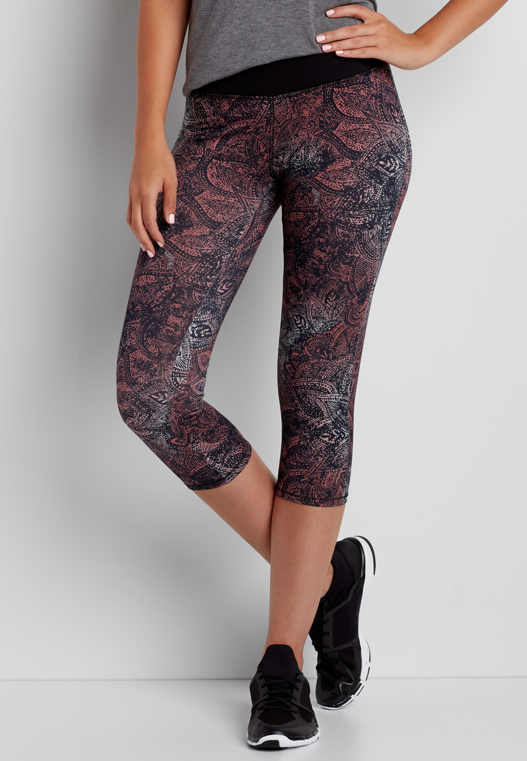 patterned capri legging maurices