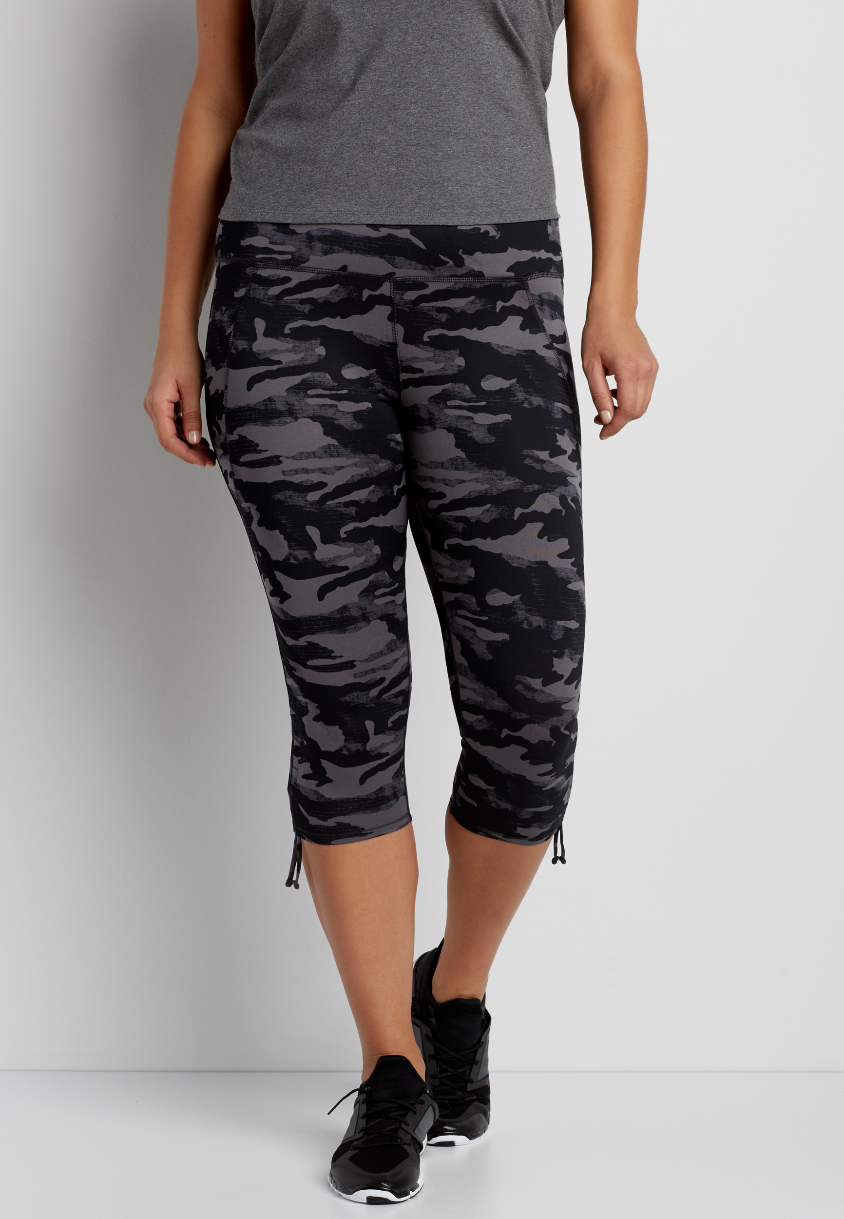 plus size camo capris