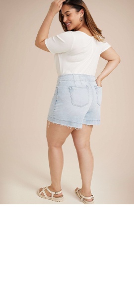 Denim and white deals outfits for plus size